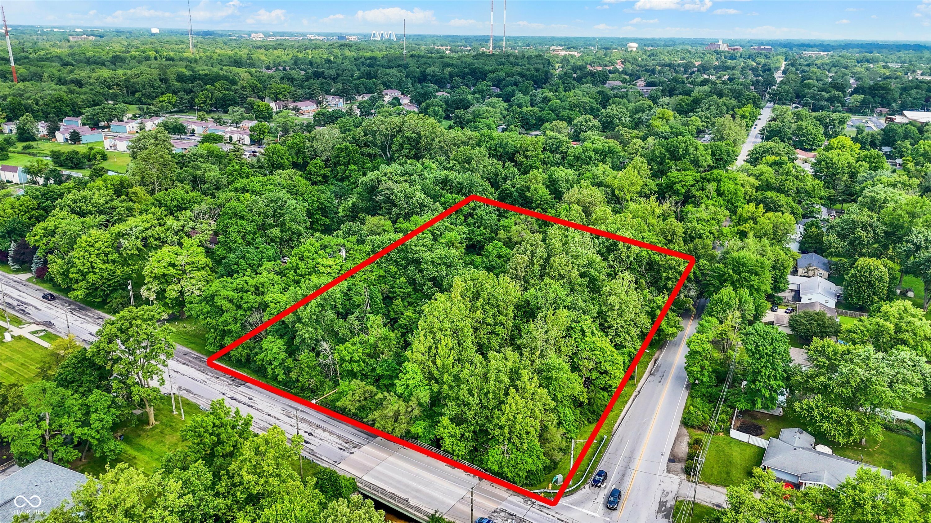 Property Photo: 1900 Westlane Road IN 46260
