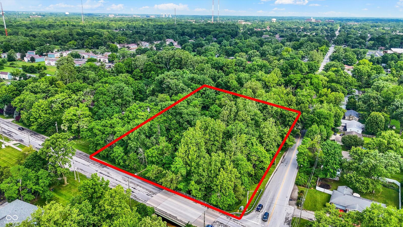 Property Photo: 1900 Westlane Road IN 46260