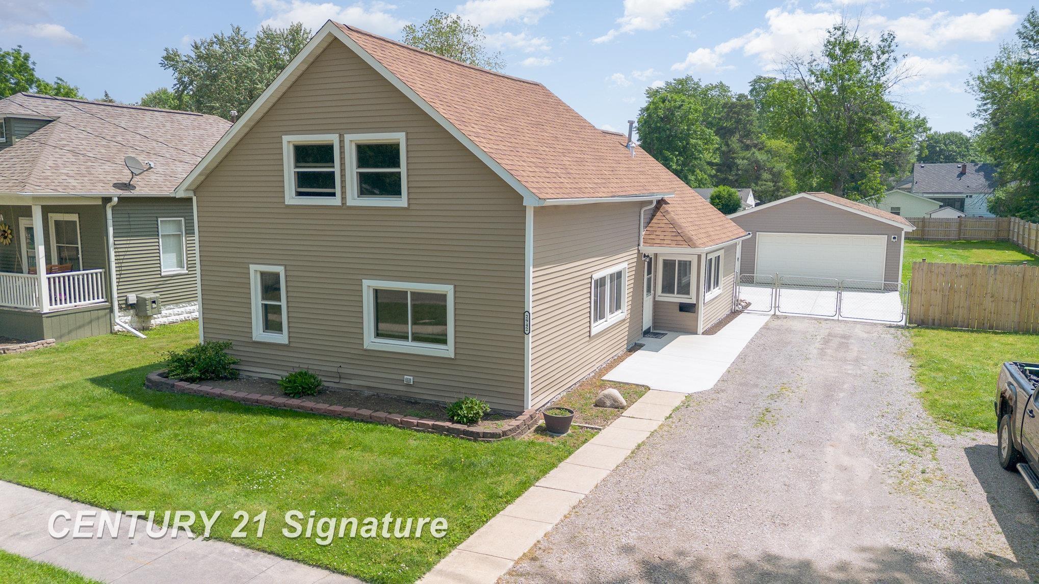 Property Photo: 2942 Harrison Street MI 48604