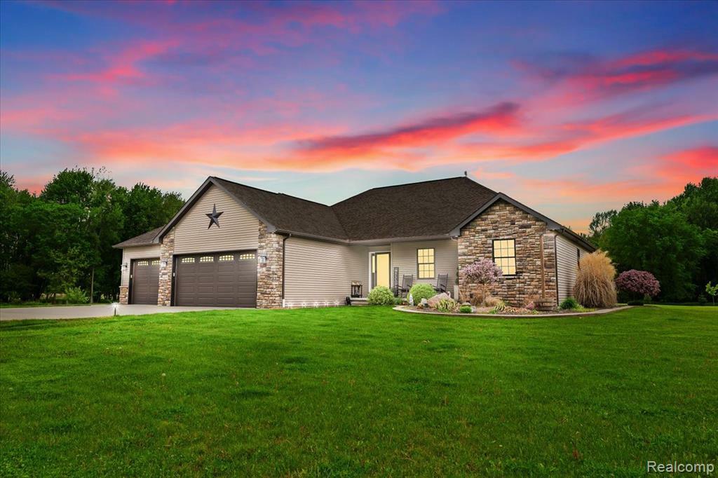 6035 Beard Road  Byron MI 48418 9757 photo