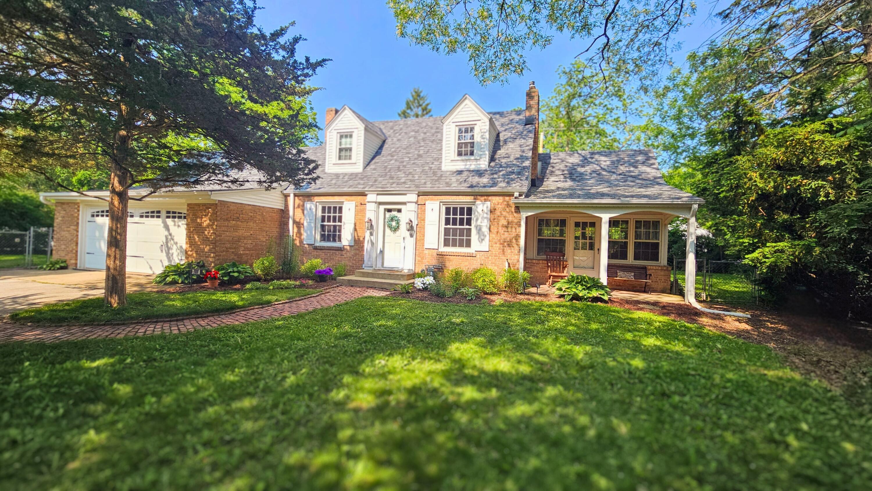 Property Photo:  7008 N Rockledge Ave  WI 53209 