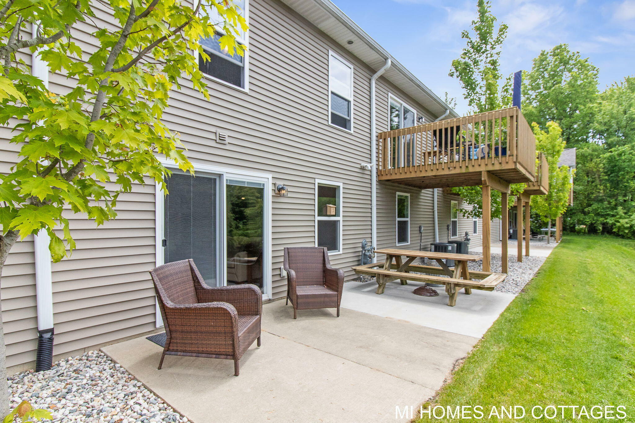 Property Photo: 2967 Loganberry Lane MI 49424