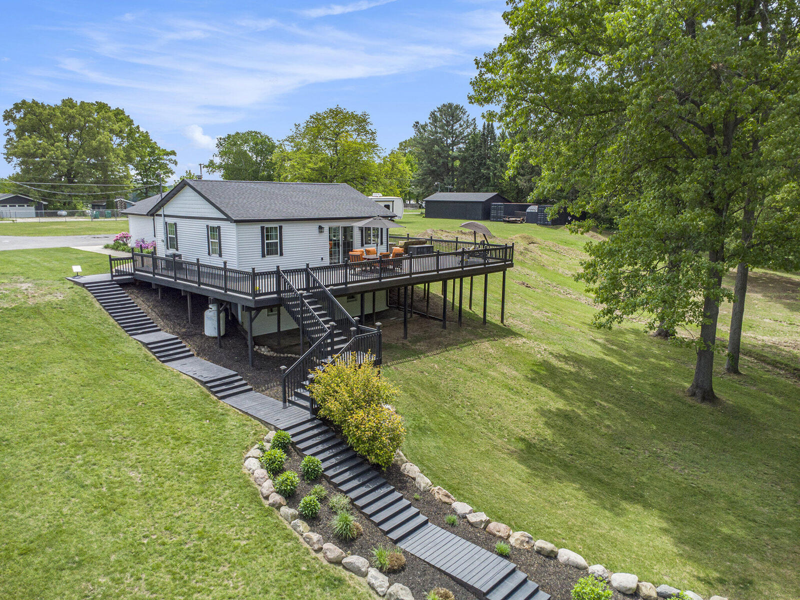 Property Photo: 1134 Oak Grove Park Drive MI 49094