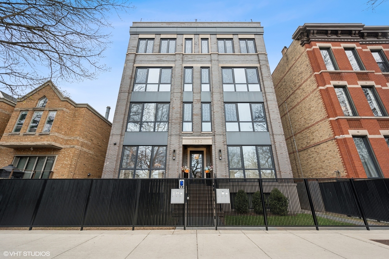 Property Photo:  1632 N Orchard Street 101S  IL 60614 