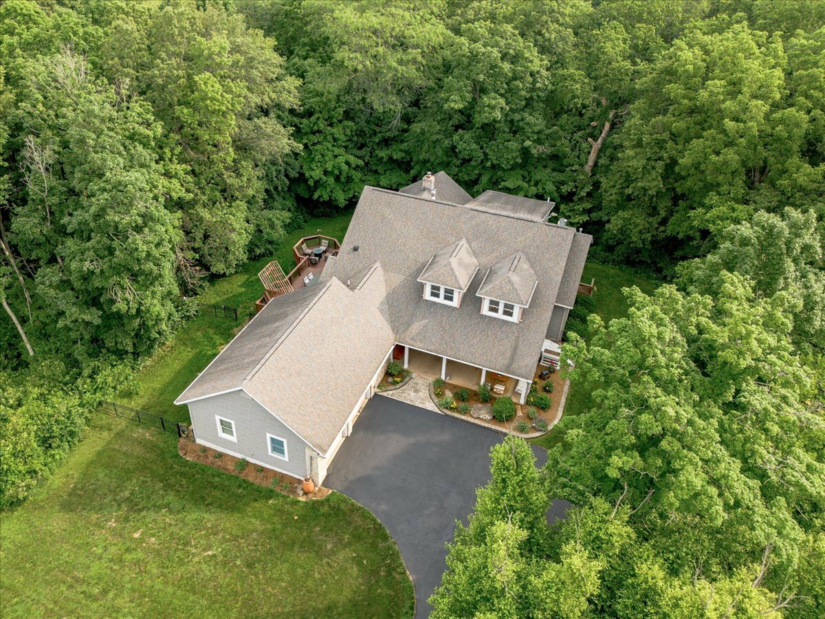 2 Timber Ridge Lane  Mansfield IL 61854 photo