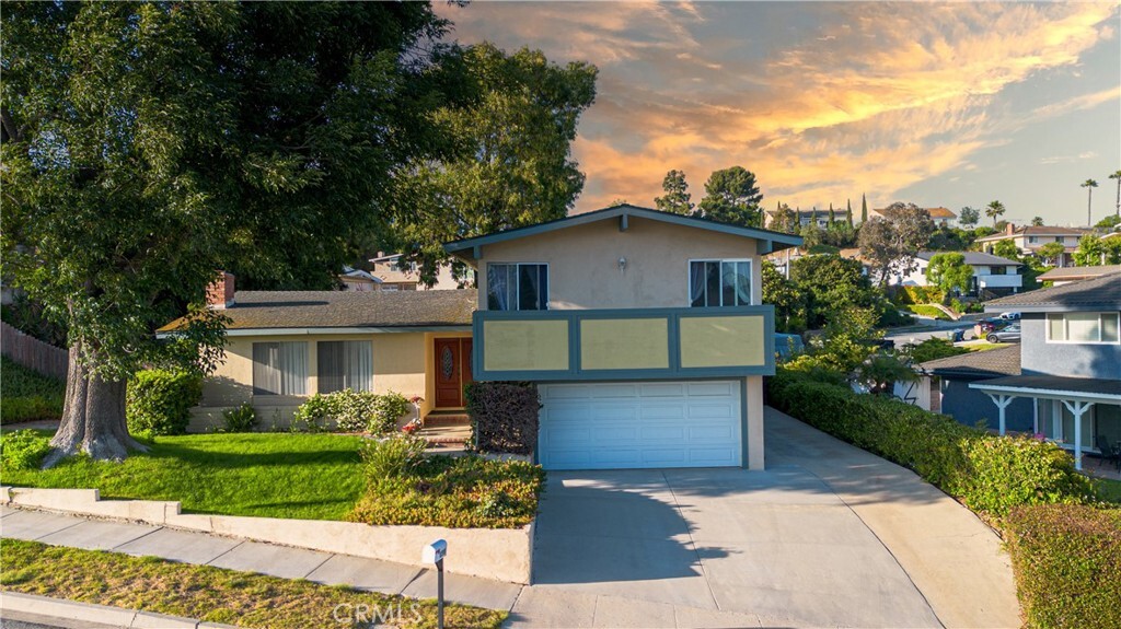 4296 Avenida Amelgado  Thousand Oaks CA 91360 photo