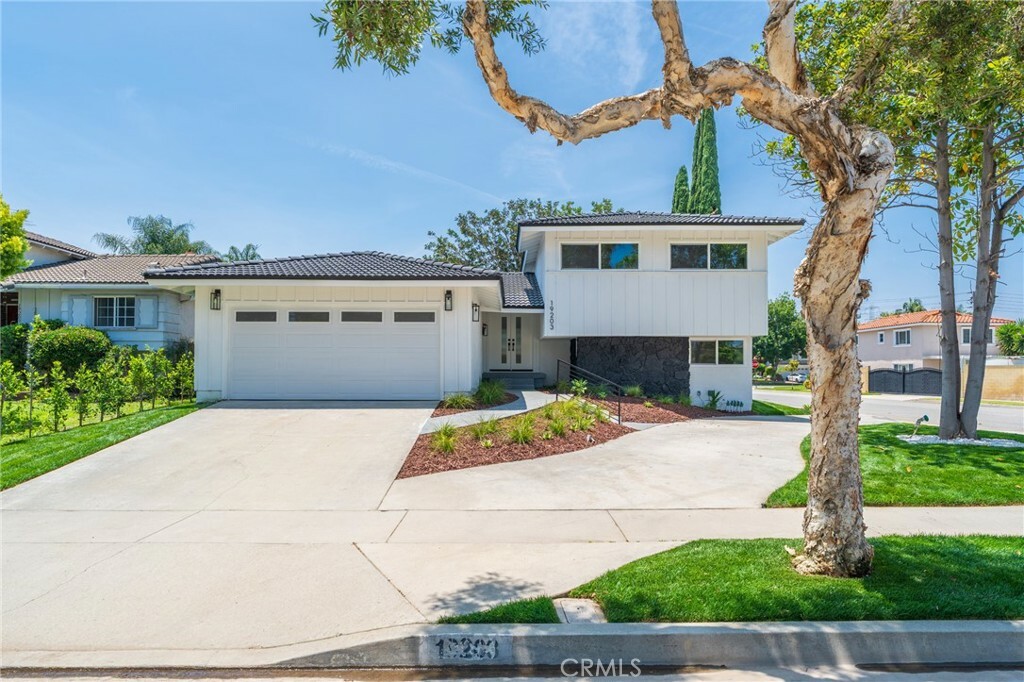 19203 Benfield Avenue  Cerritos CA 90703 photo