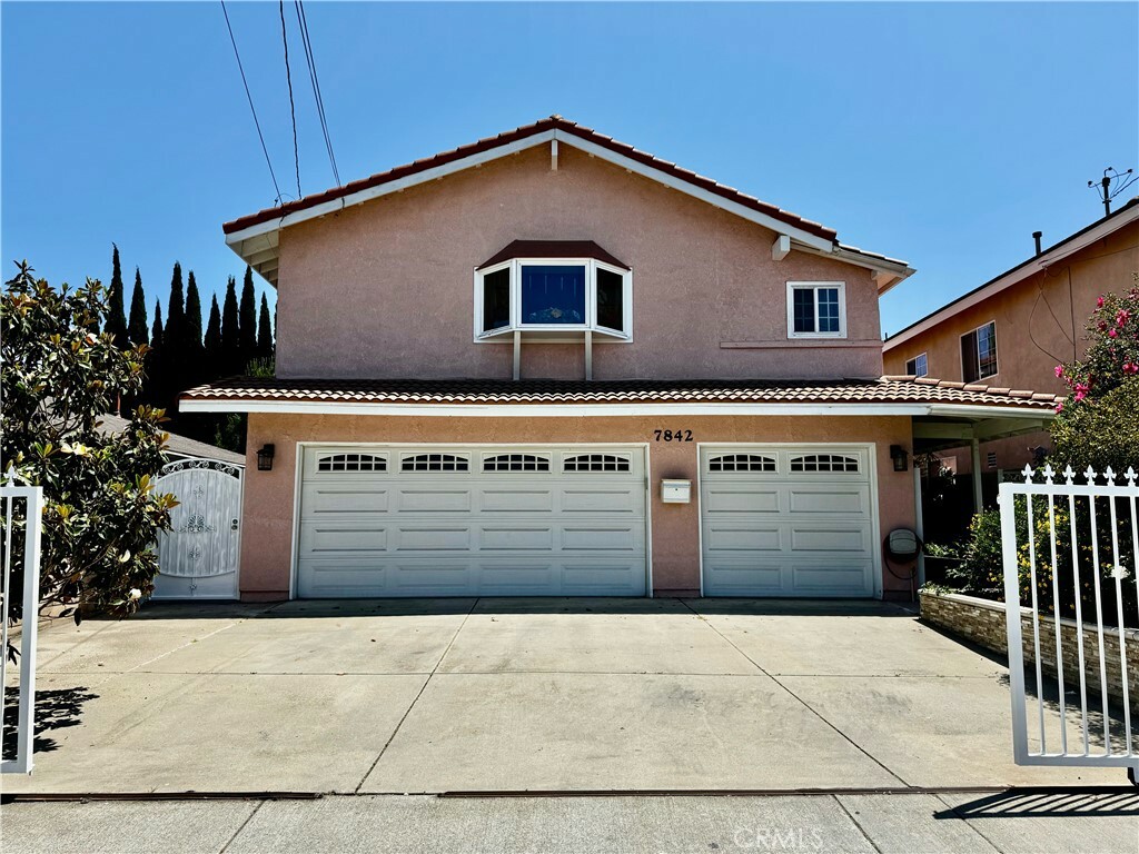 7842 Cypress Drive  Huntington Beach CA 92647 photo