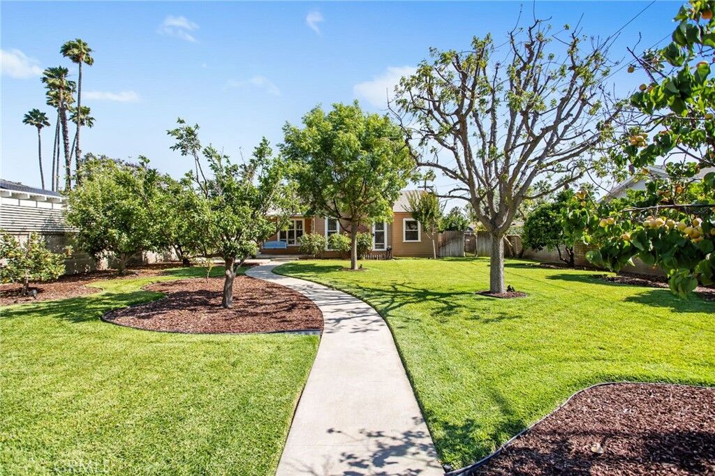 Property Photo:  5012 Sierra Street  CA 92504 
