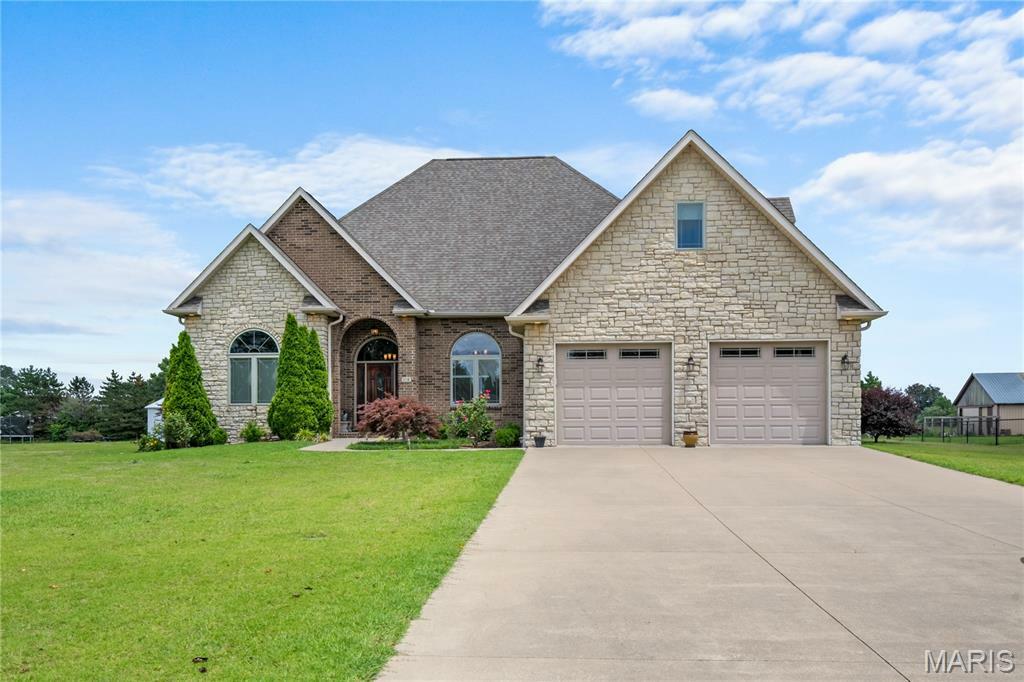 108 Jennings Lane  Sikeston MO 63801 photo