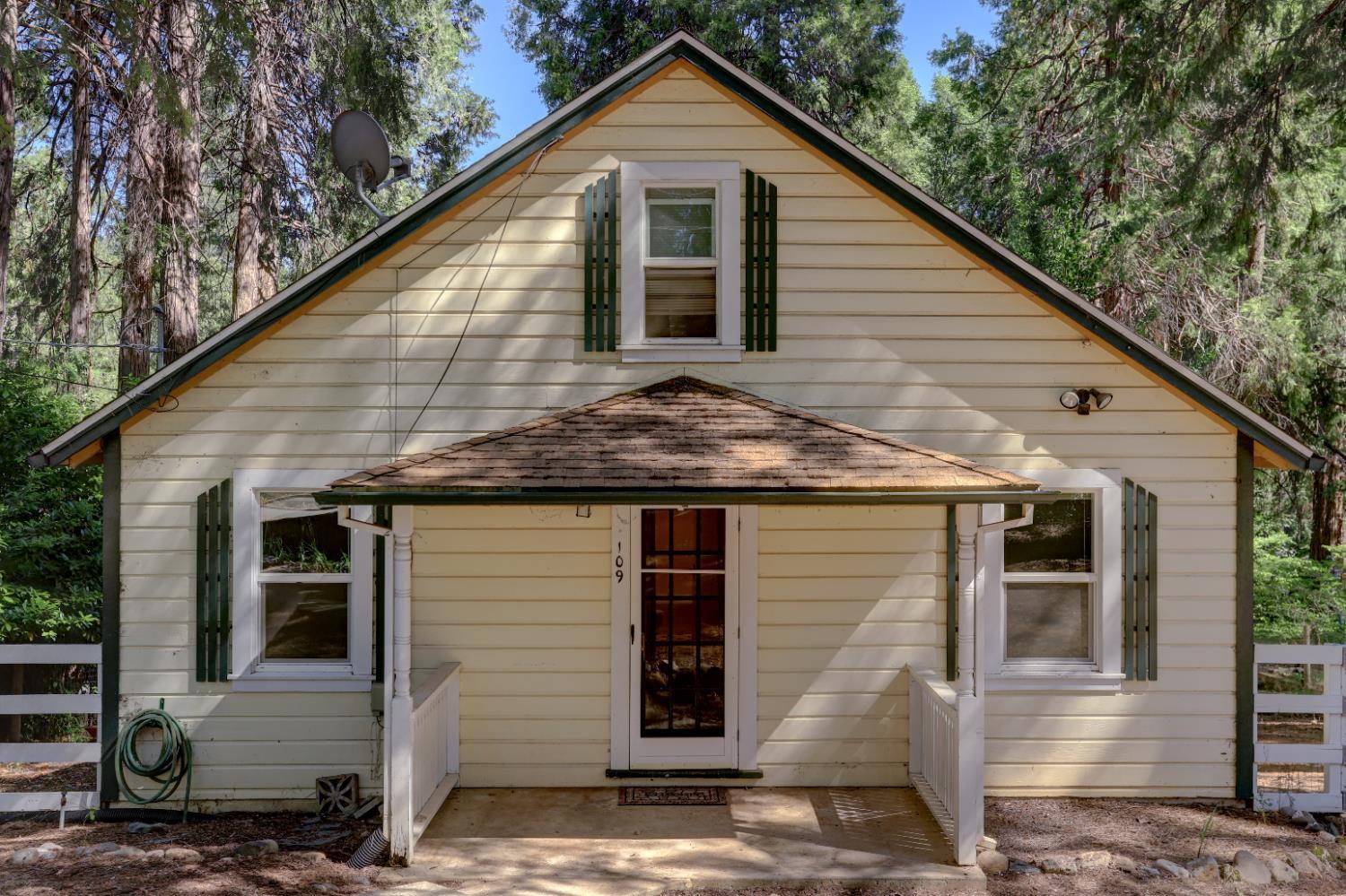 Property Photo: 109 Martin Street CA 95959