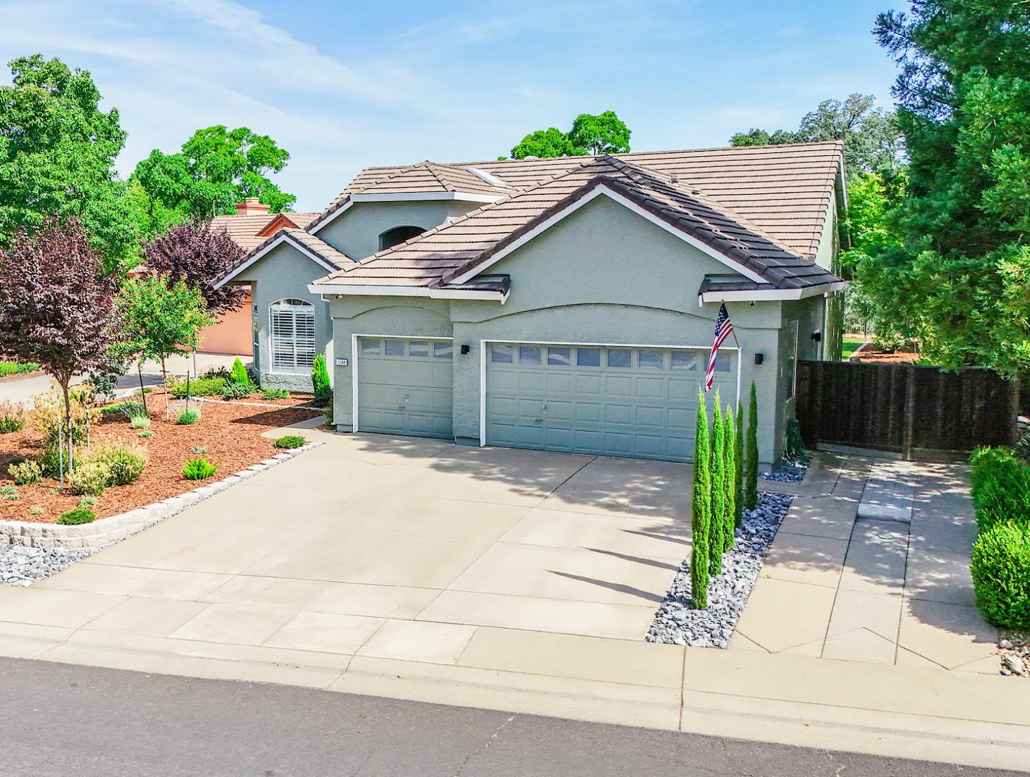 Property Photo: 1184 S Bluff Drive CA 95678
