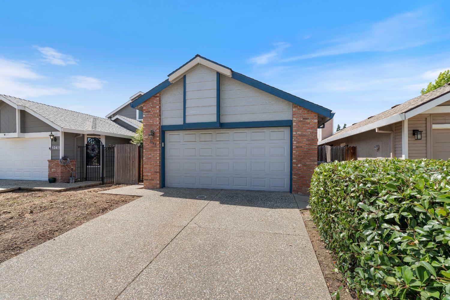 Property Photo: 1343 Puebla Way CA 95747