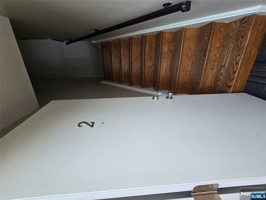 Property Photo:  274 Park Street 2  NJ 07601 