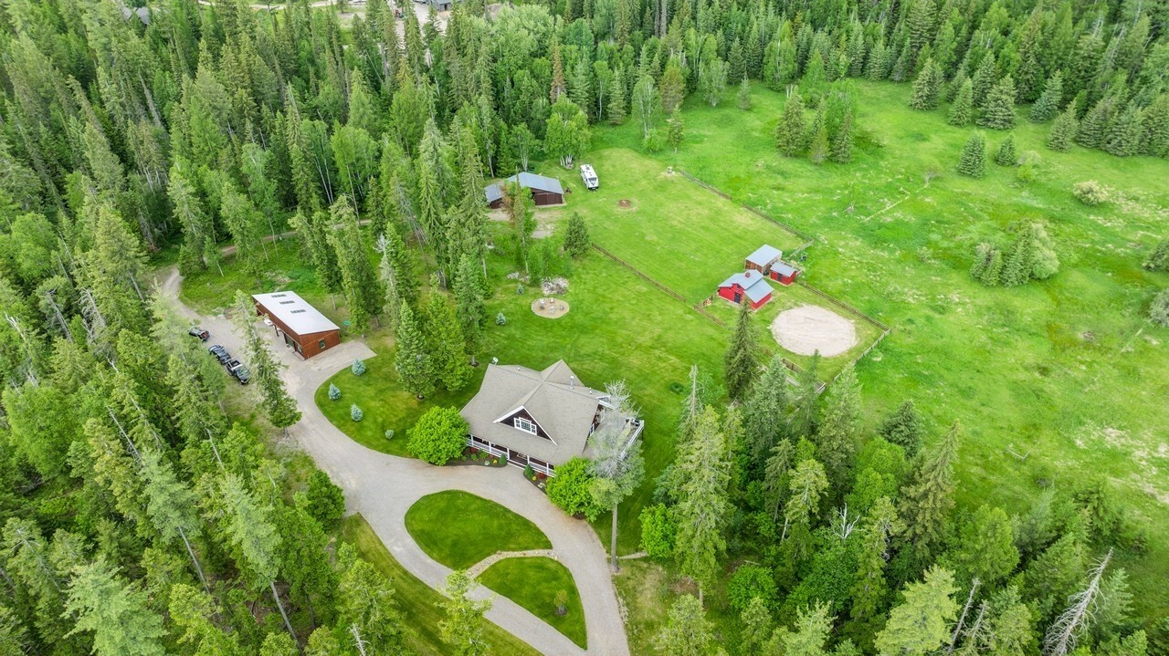 Property Photo: 420 Little Creek Lane MT 59937