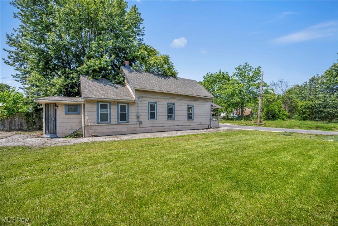 Property Photo: 4571 Sackett Avenue OH 44109
