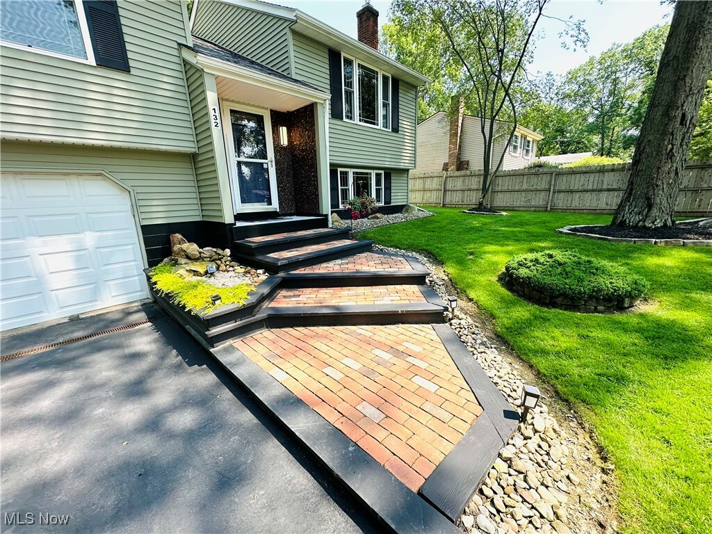 Property Photo: 132 Dennis Drive OH 44410