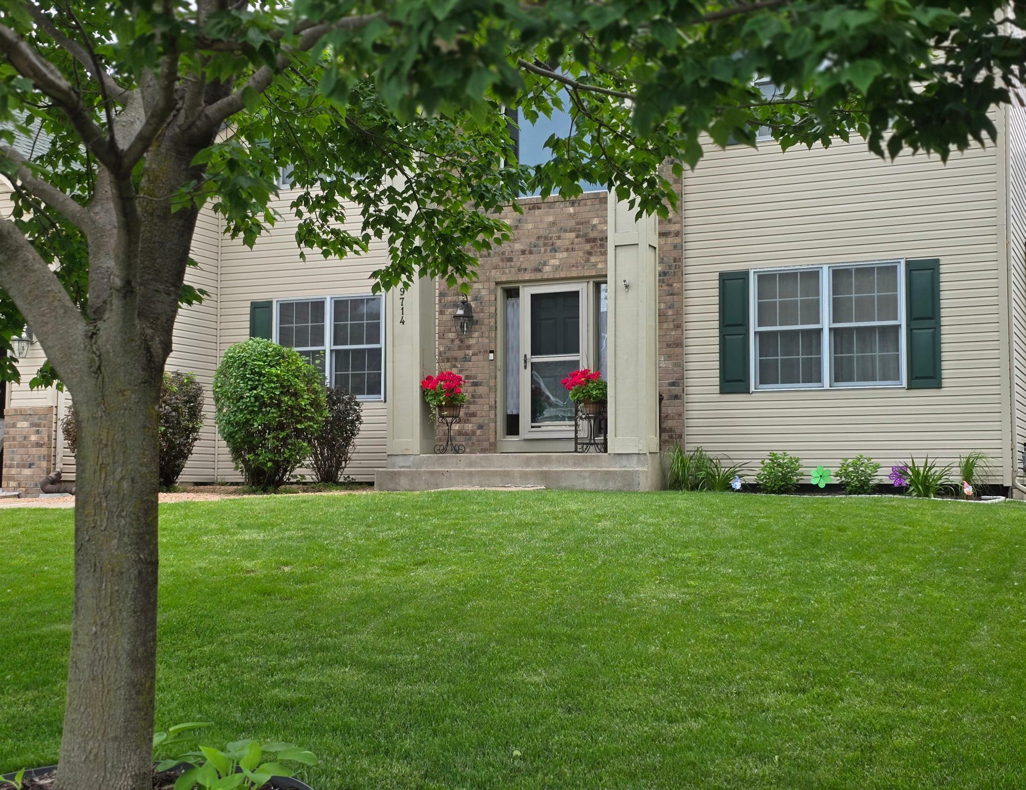 Property Photo: 9714 Hillside Trail S MN 55016