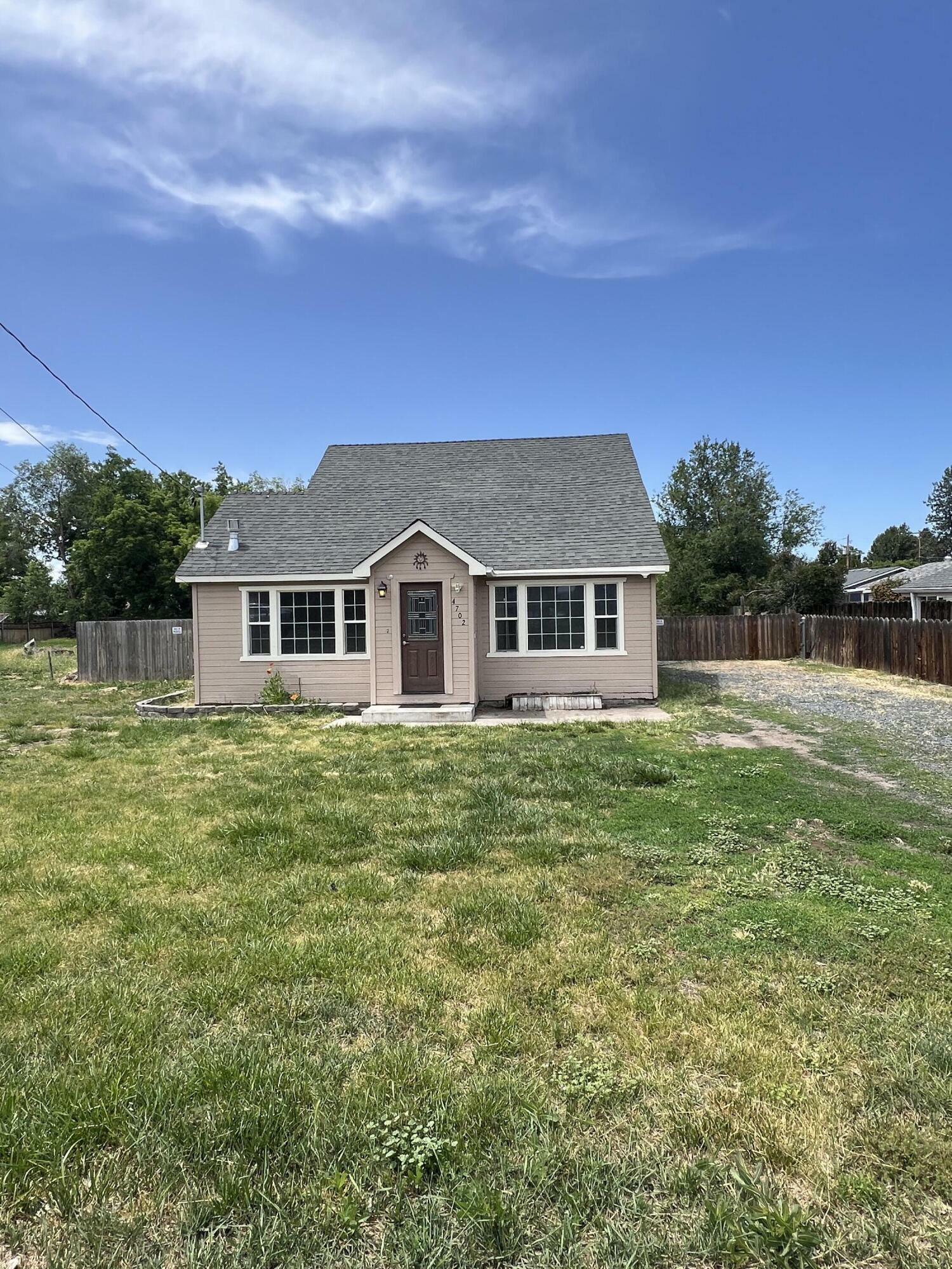 Property Photo: 4702 Summers Lane OR 97603
