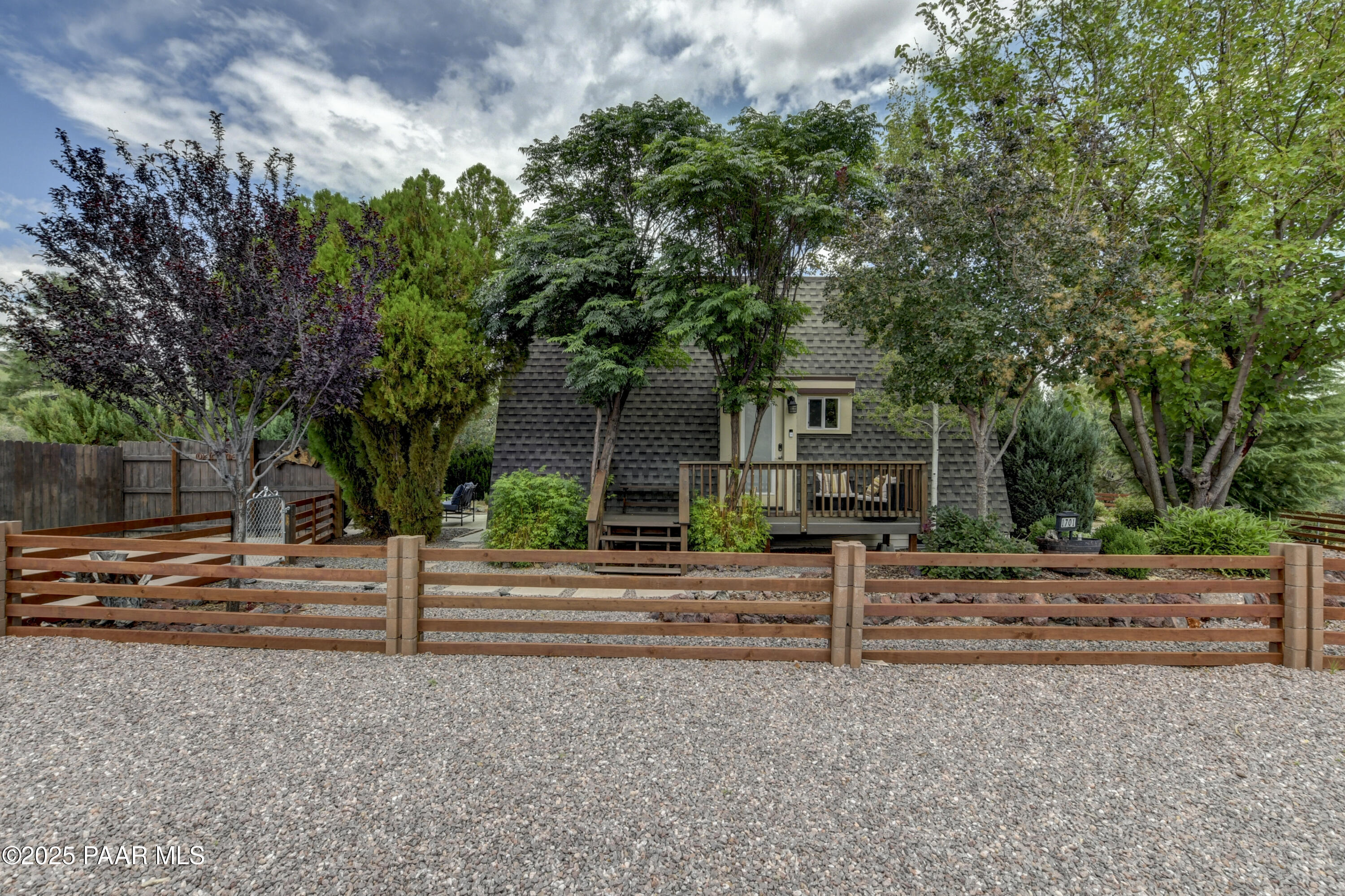 Property Photo:  1701 Jade Circle  AZ 86301 