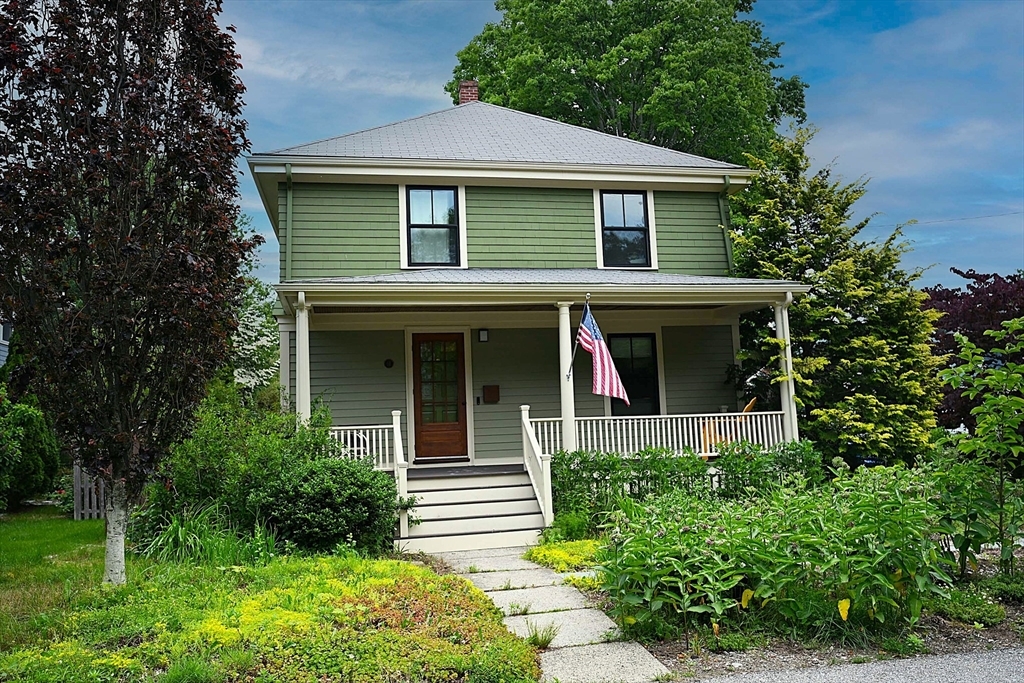 Property Photo: 14 Oakland St MA 01760