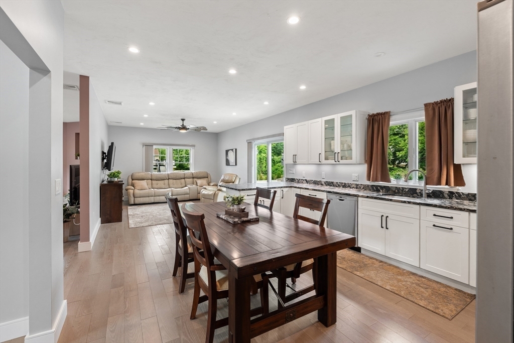 Property Photo:  86 Lynn Fells Pkwy  MA 01906 