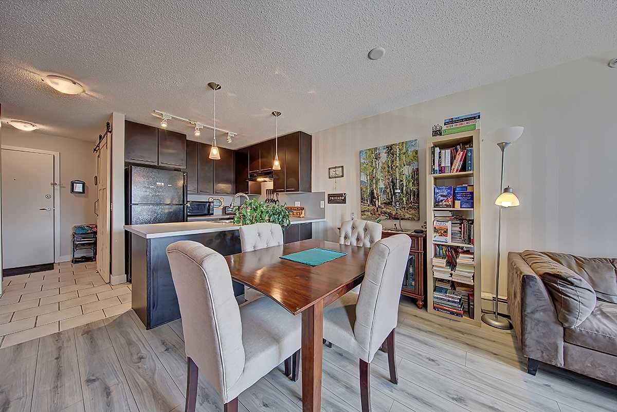 Property Photo:  35 Richard Court SW 456  AB T3E 7N9 