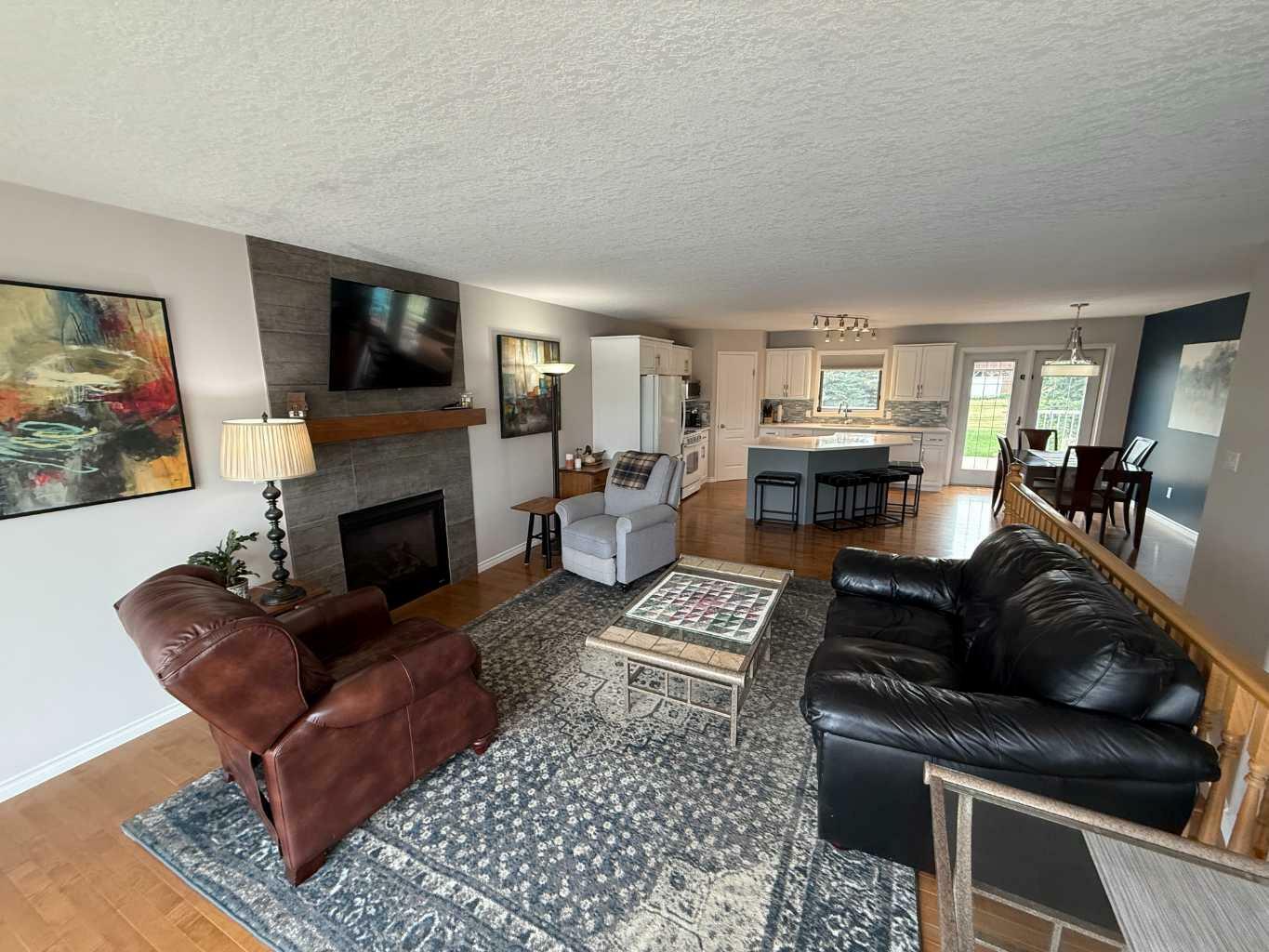 Property Photo:  120 Old Cove  AB T7V 2C4 