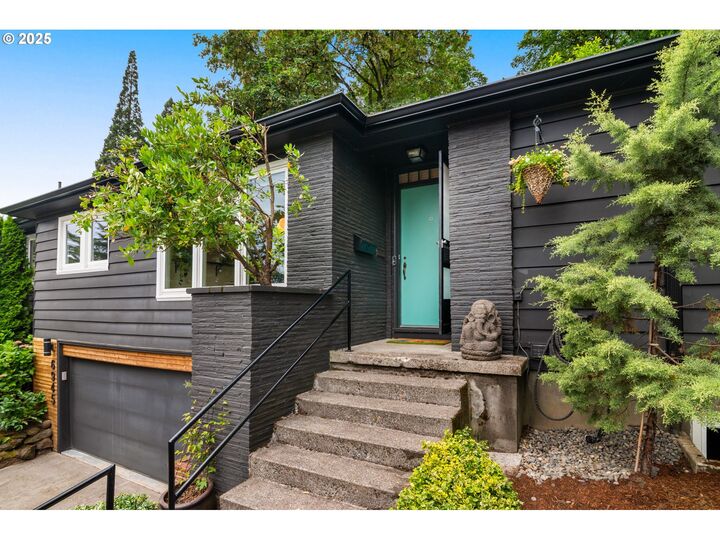 6945 SW 7th Ave  Portland OR 97219 photo