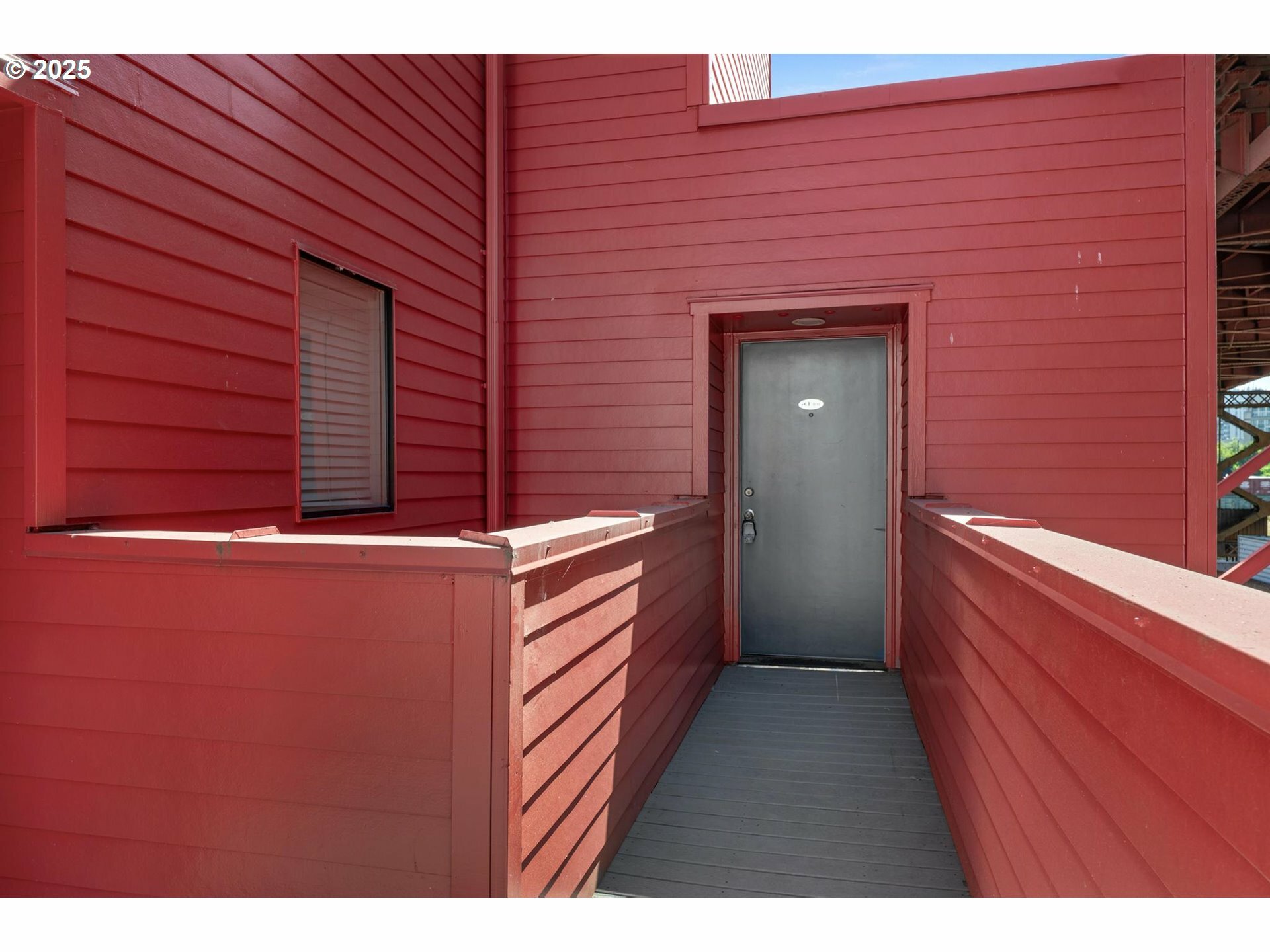 Property Photo:  1040 NW Naito Pkwy O-10  OR 97209 