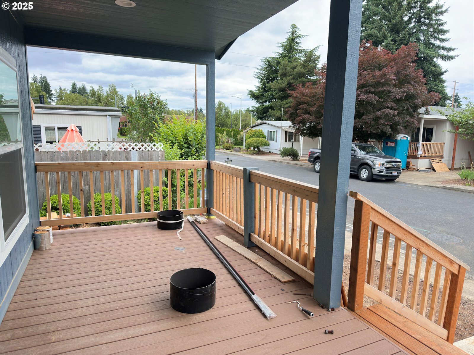 Property Photo: 11316 NE 28th St 4 WA 98682