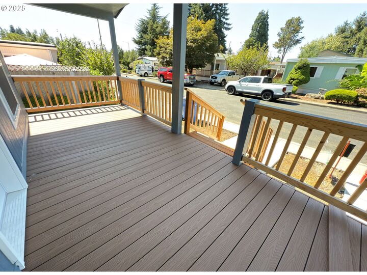 Property Photo:  11316 NE 28th St 4  WA 98682 