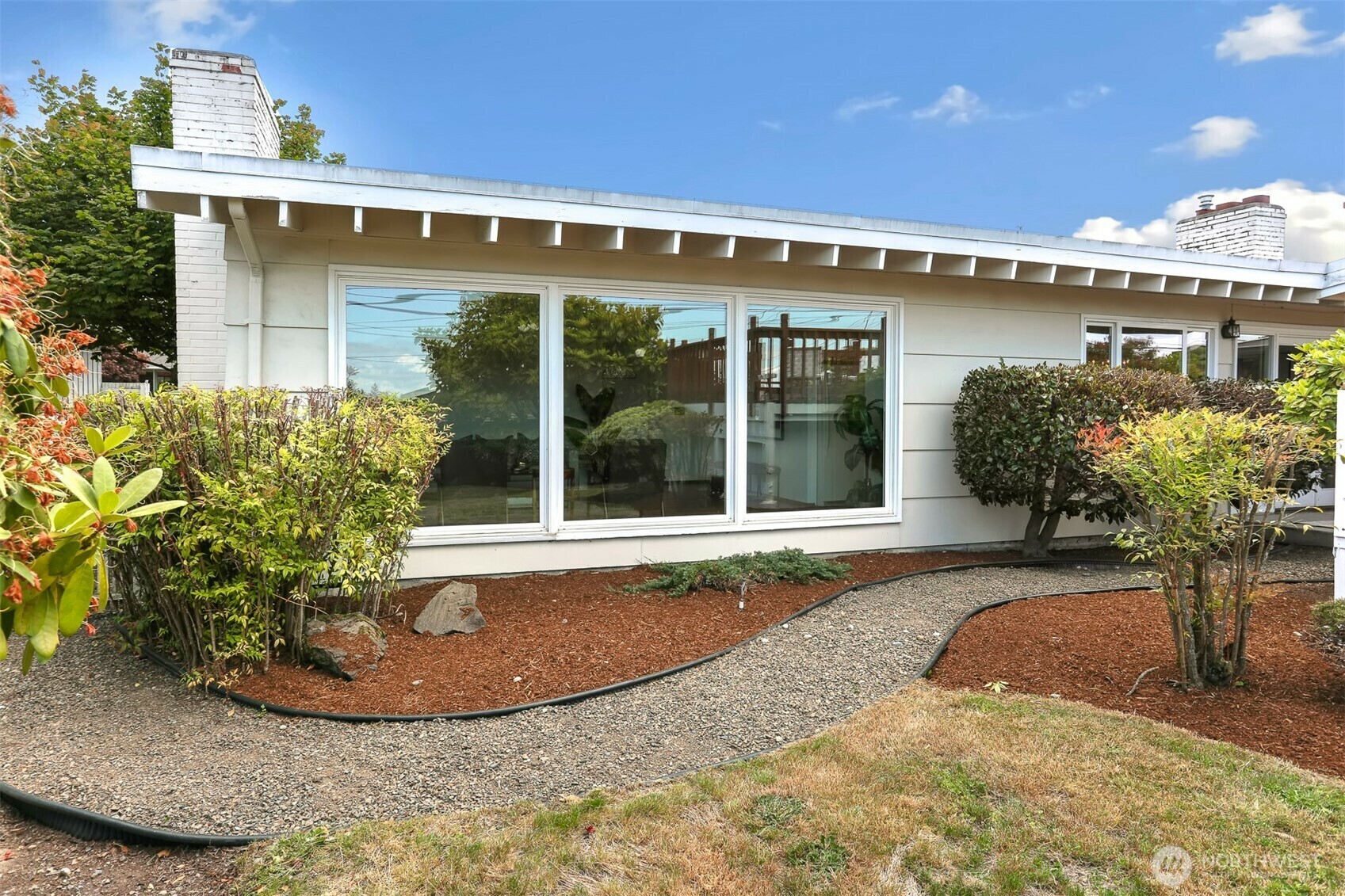 Property Photo: 8643 21st Avenue NW WA 98117
