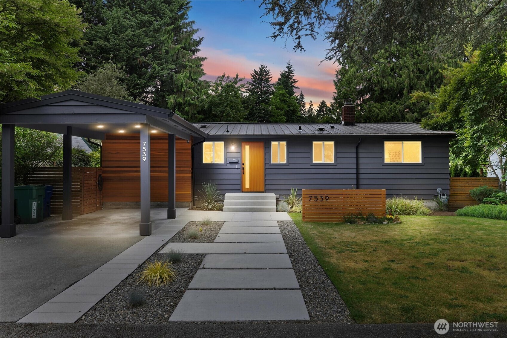 Property Photo: 7539 24th Avenue NE WA 98115