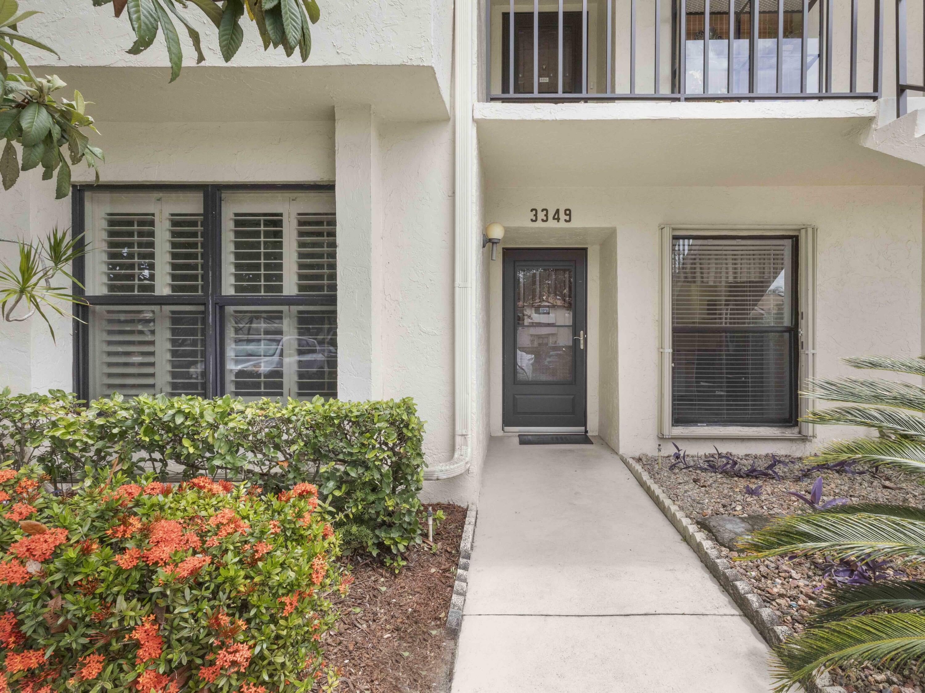 Property Photo: 3349 Lucerne Park Drive FL 33467
