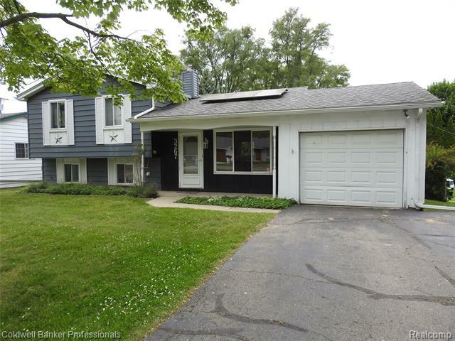 Property Photo: 3267 Van Campen Drive MI 48329