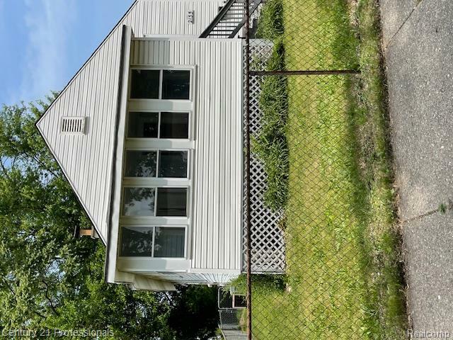 Property Photo: 2135 Jarvis Avenue MI 48091