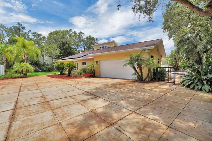 Property Photo:  6 Versaggi Place  FL 32080