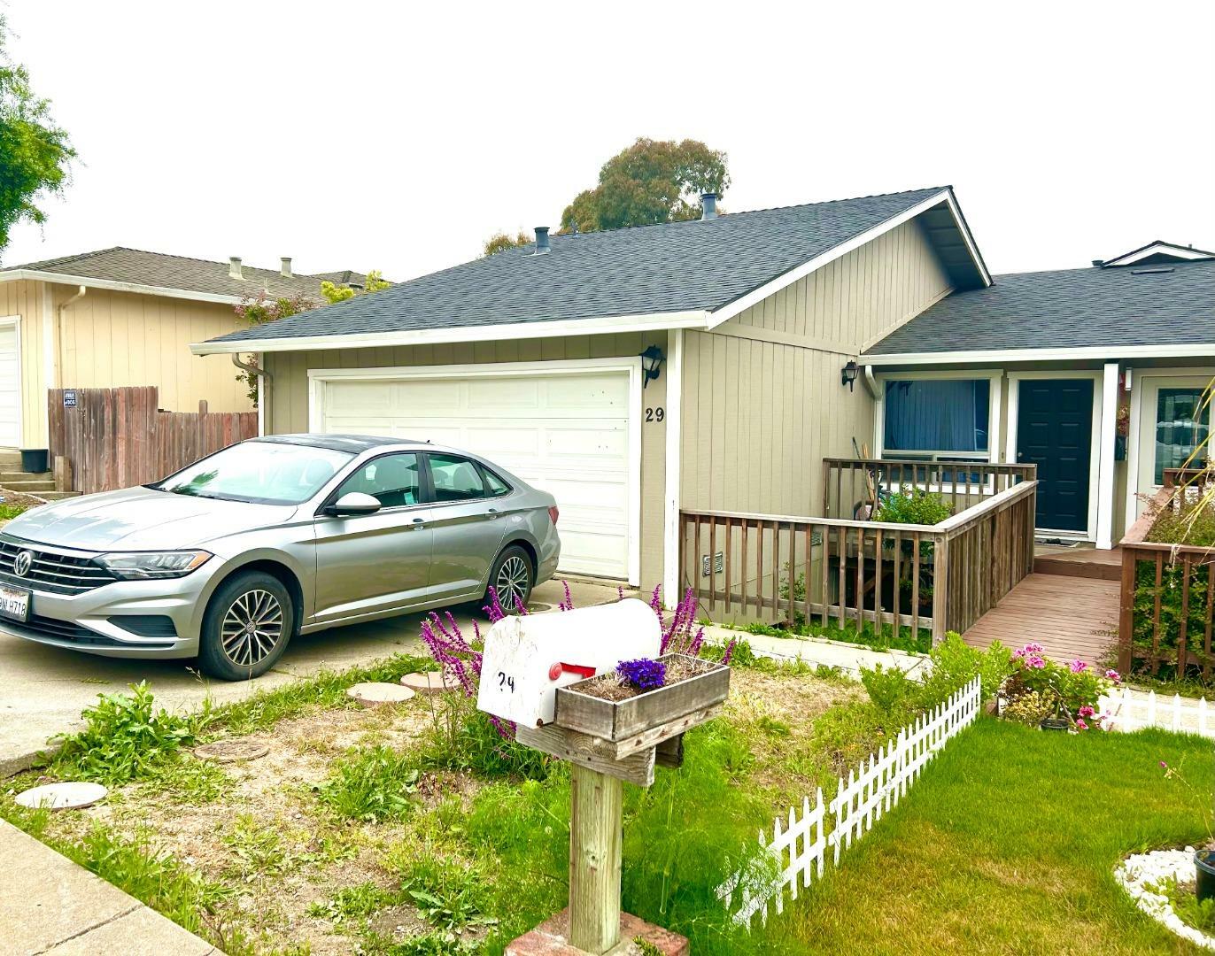 29 Altamont Drive  Watsonville CA 95076 photo