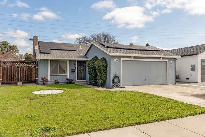 Property Photo:  1344 Tofts Drive  CA 95131 