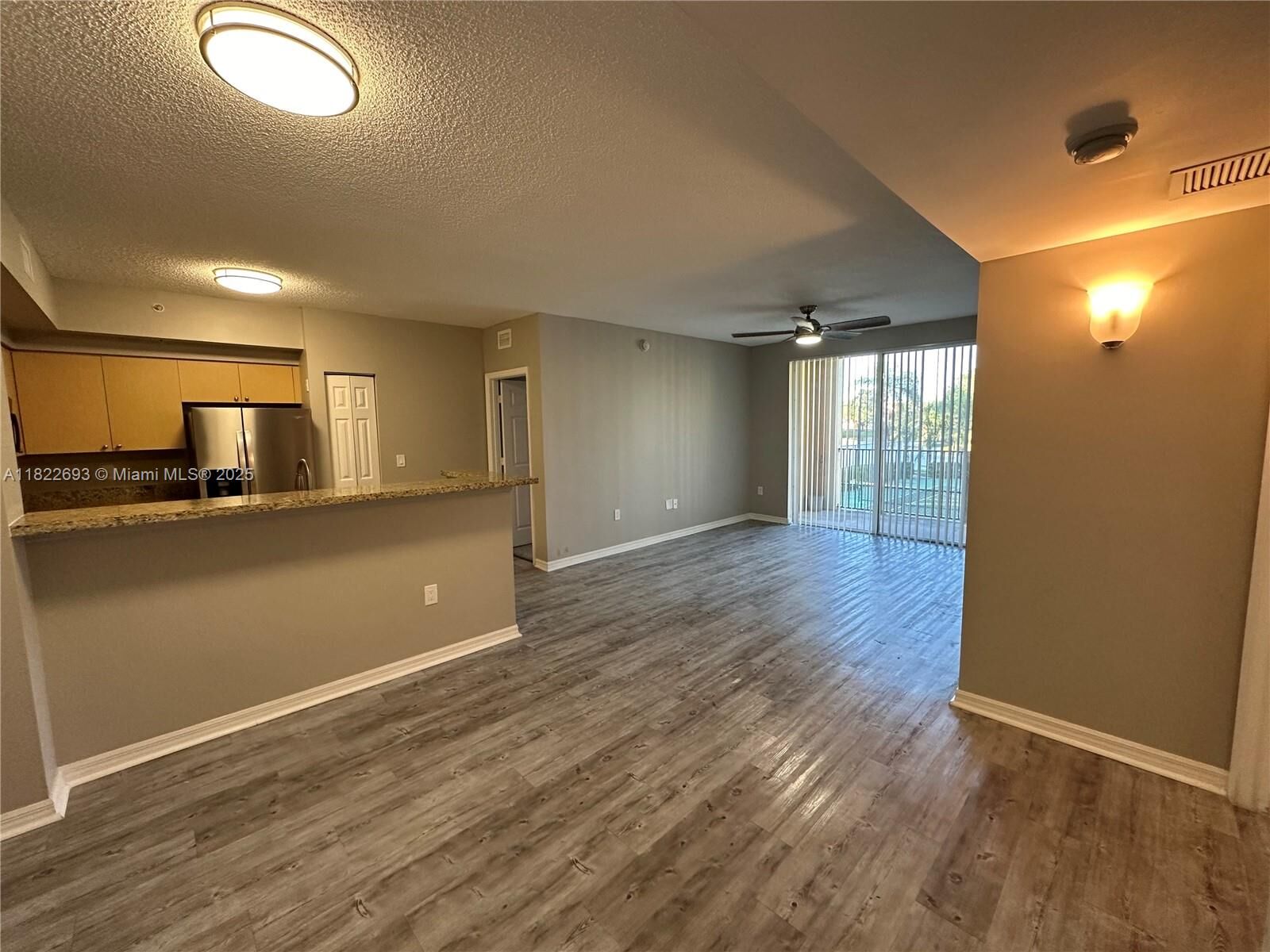 Property Photo:  2320 E Preserve Way 206  FL 33025 