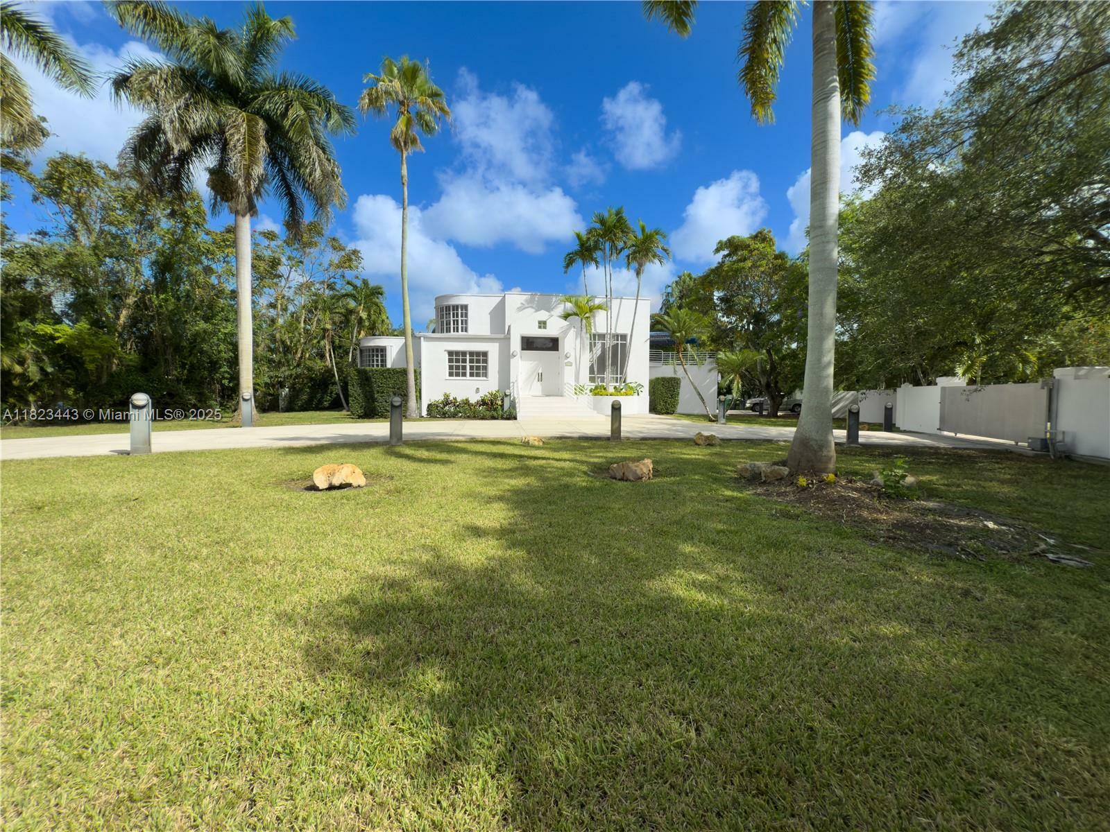 Property Photo:  8390 SW 94th St  FL 33156 