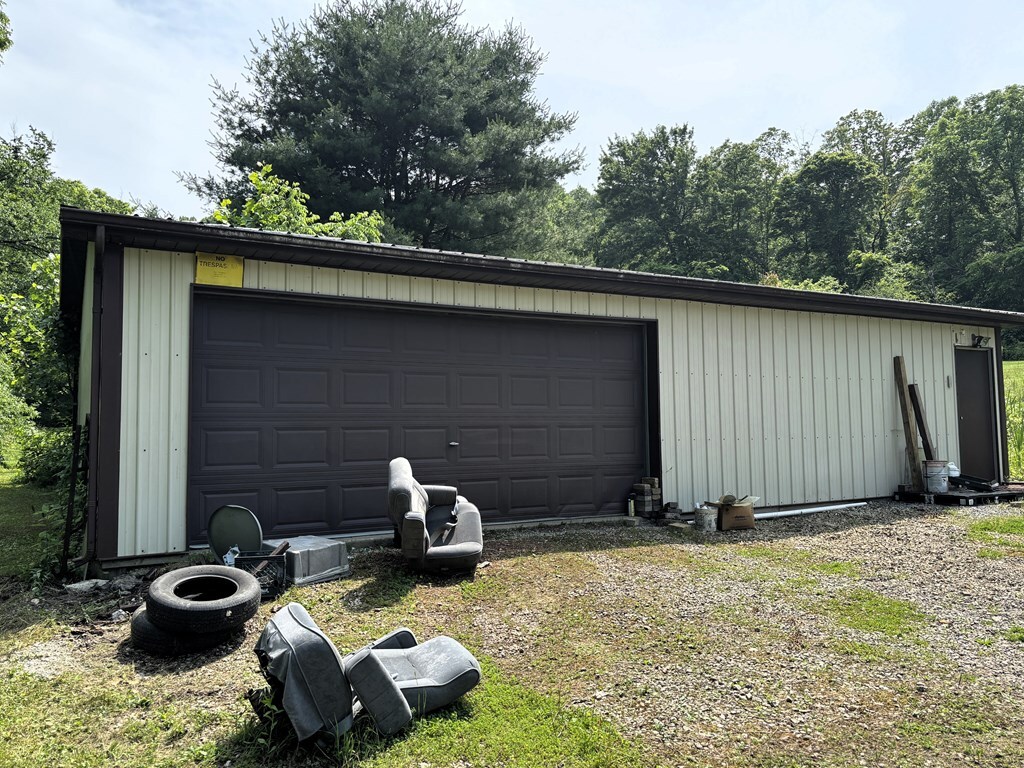 Property Photo: 929 Luckhart Road OH 45644