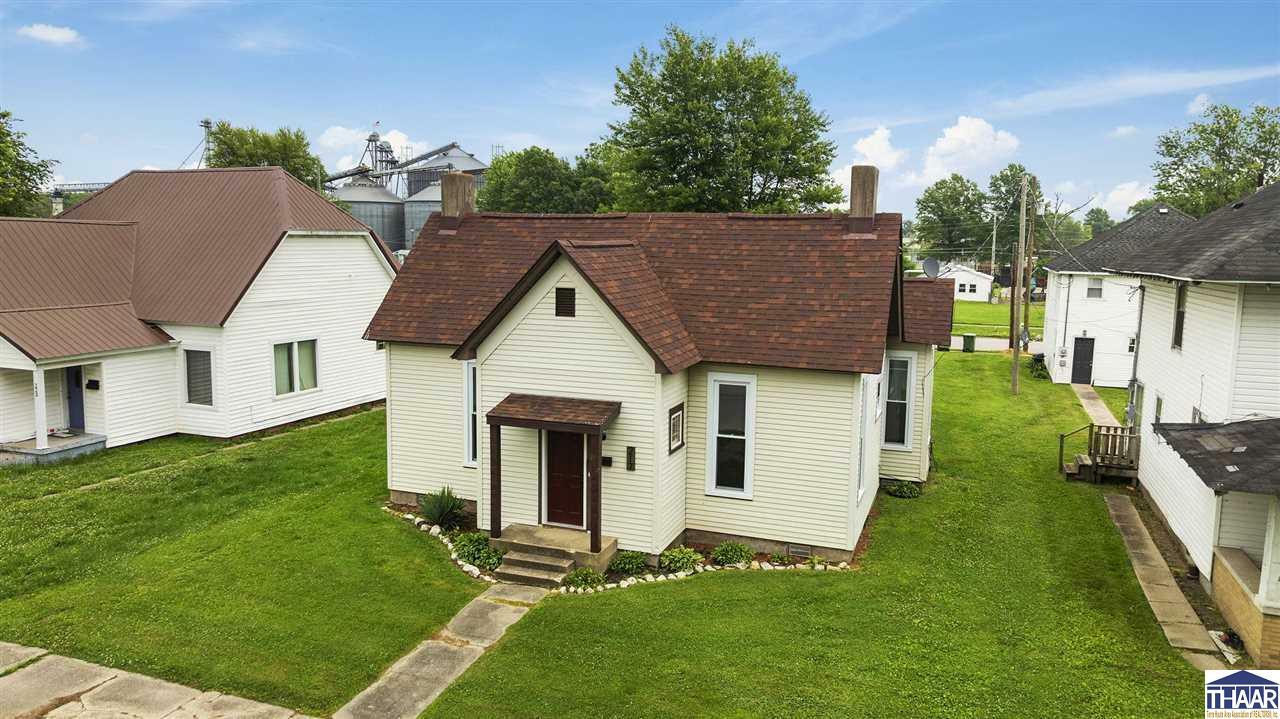 Property Photo: 217 N State Street IN 47882