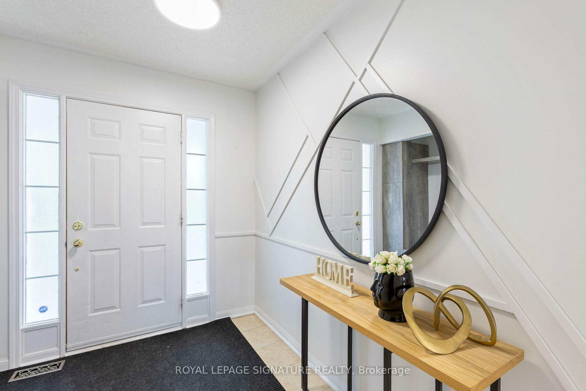 Property Photo: 27 Lunney Crescent ON L1C 5P1