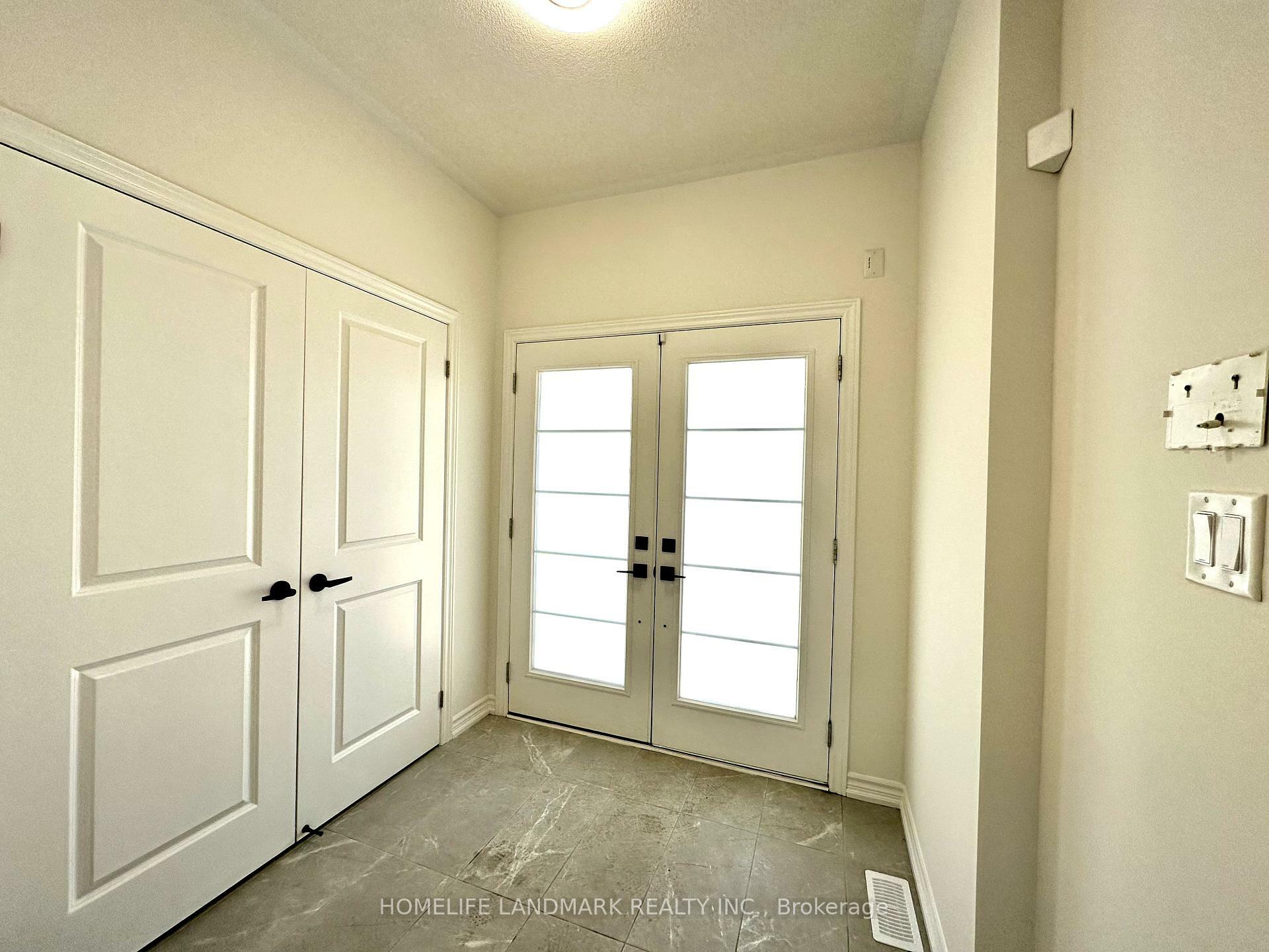 Property Photo: 37 Maskell Crescent ON L1P 0J6