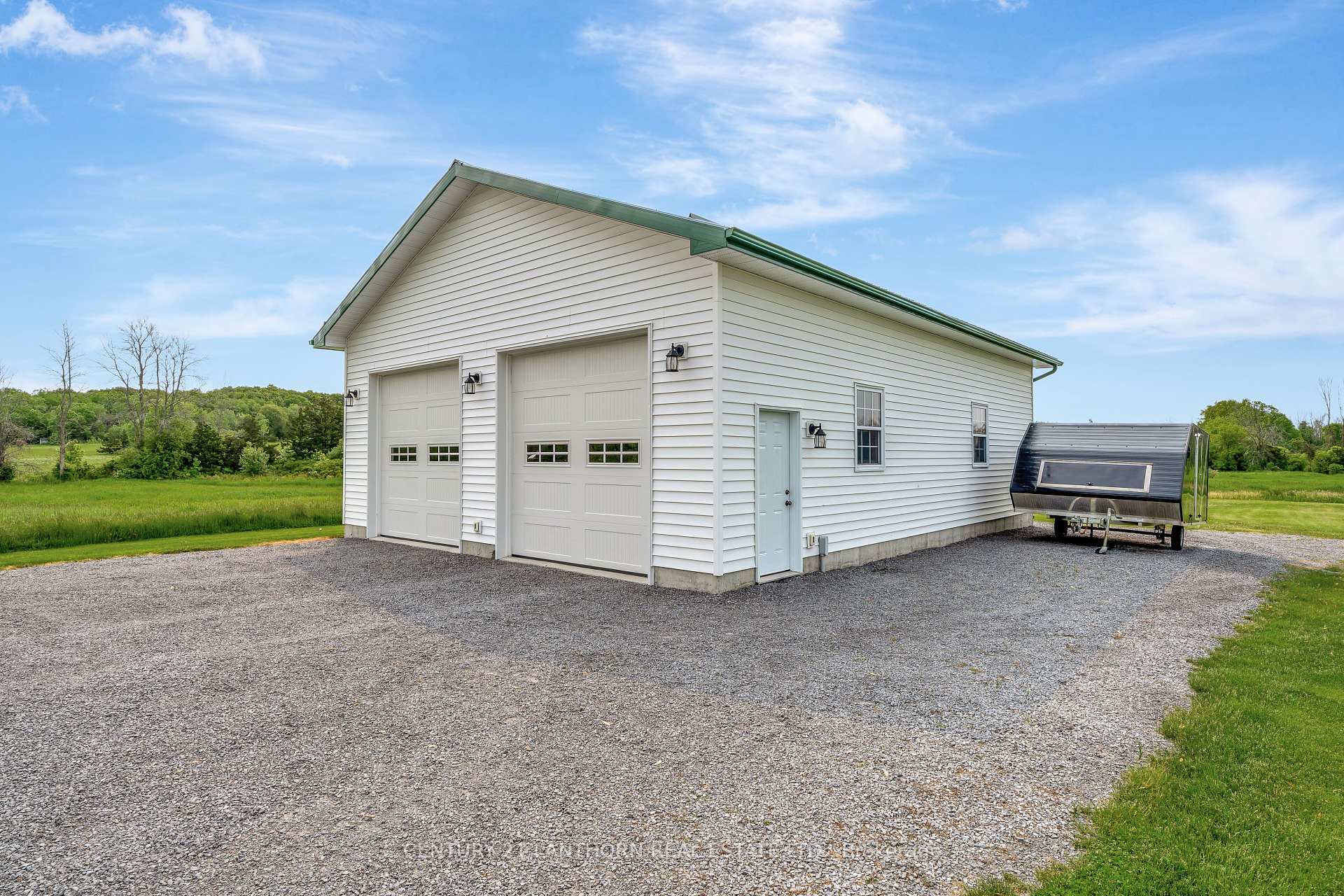 Property Photo: 1486 Airport Parkway ON K8N 4Z6