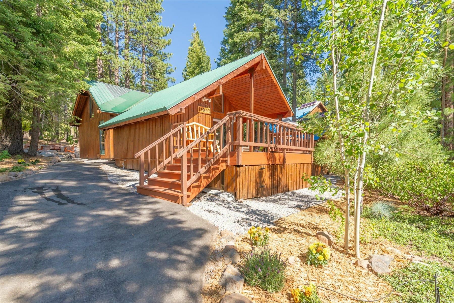 Property Photo: 11997 Brookstone Drive 9 CA 96161-0000