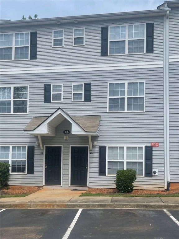 Property Photo: 136 University Village Drive Unit C SC 29630