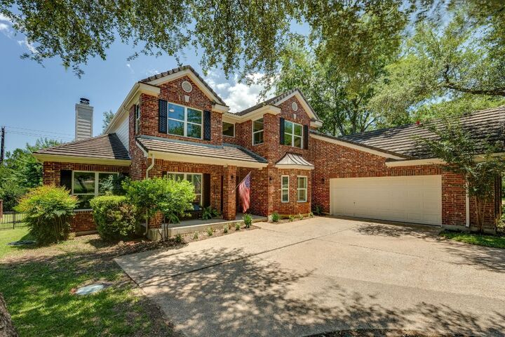 Property Photo:  38 Cottondale Road  TX 78738 